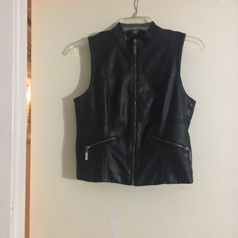 New Look Black Faux Leather Zipper Front Vest Med.